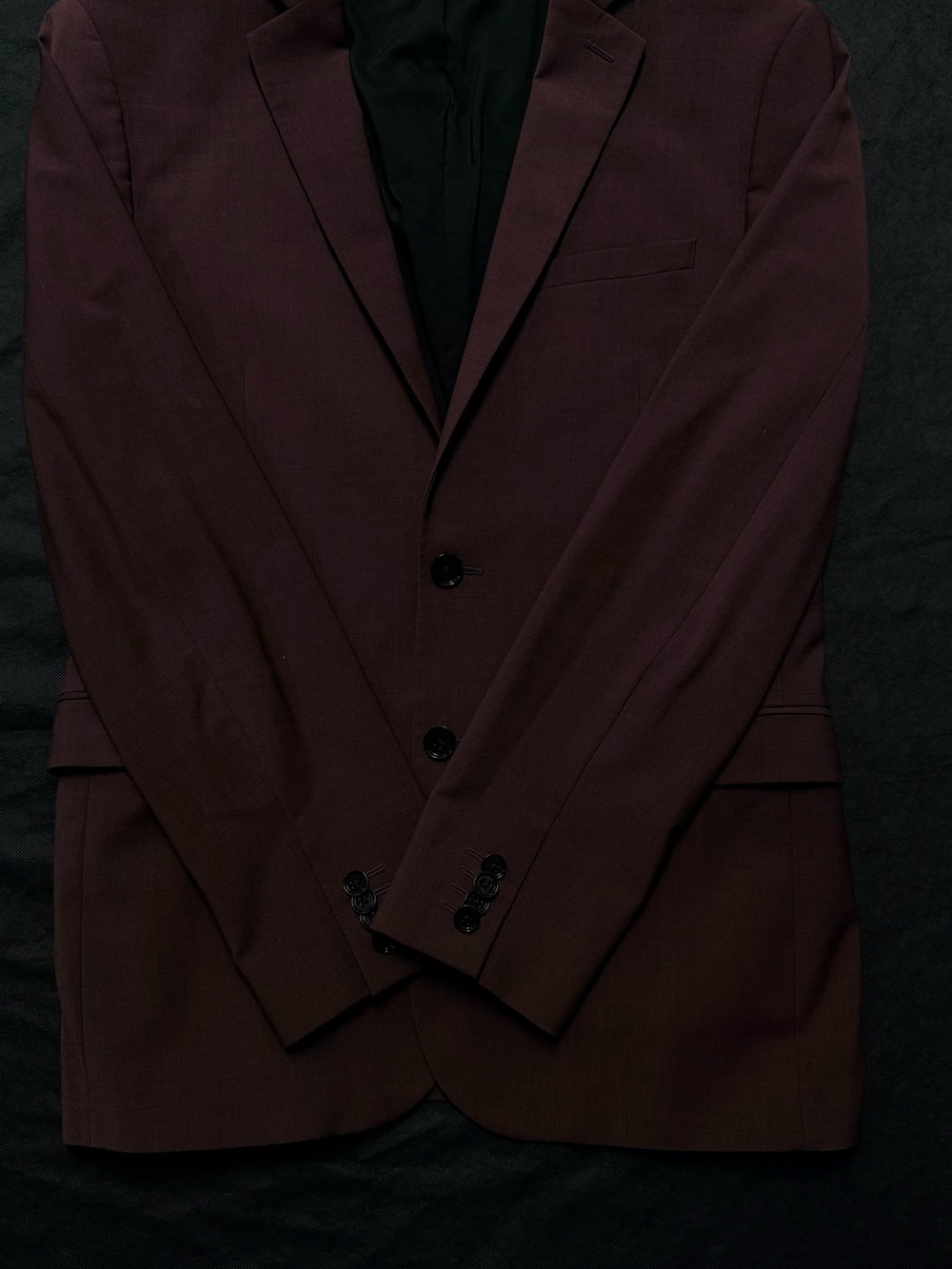 EXPRESS Men’s Burgundy Extra Slim Fit 2-Piece Suit – 32x32 Pants